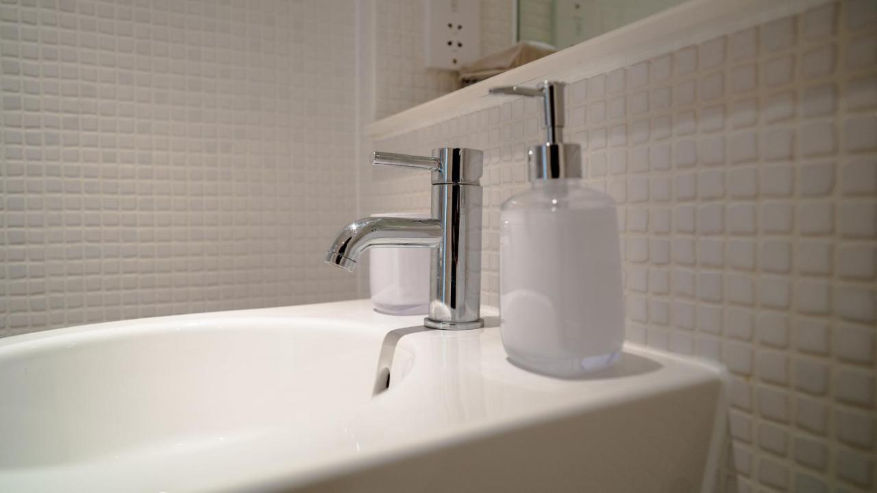 Comfy Spacious Apartment In Canary Wharf London Bagian luar foto