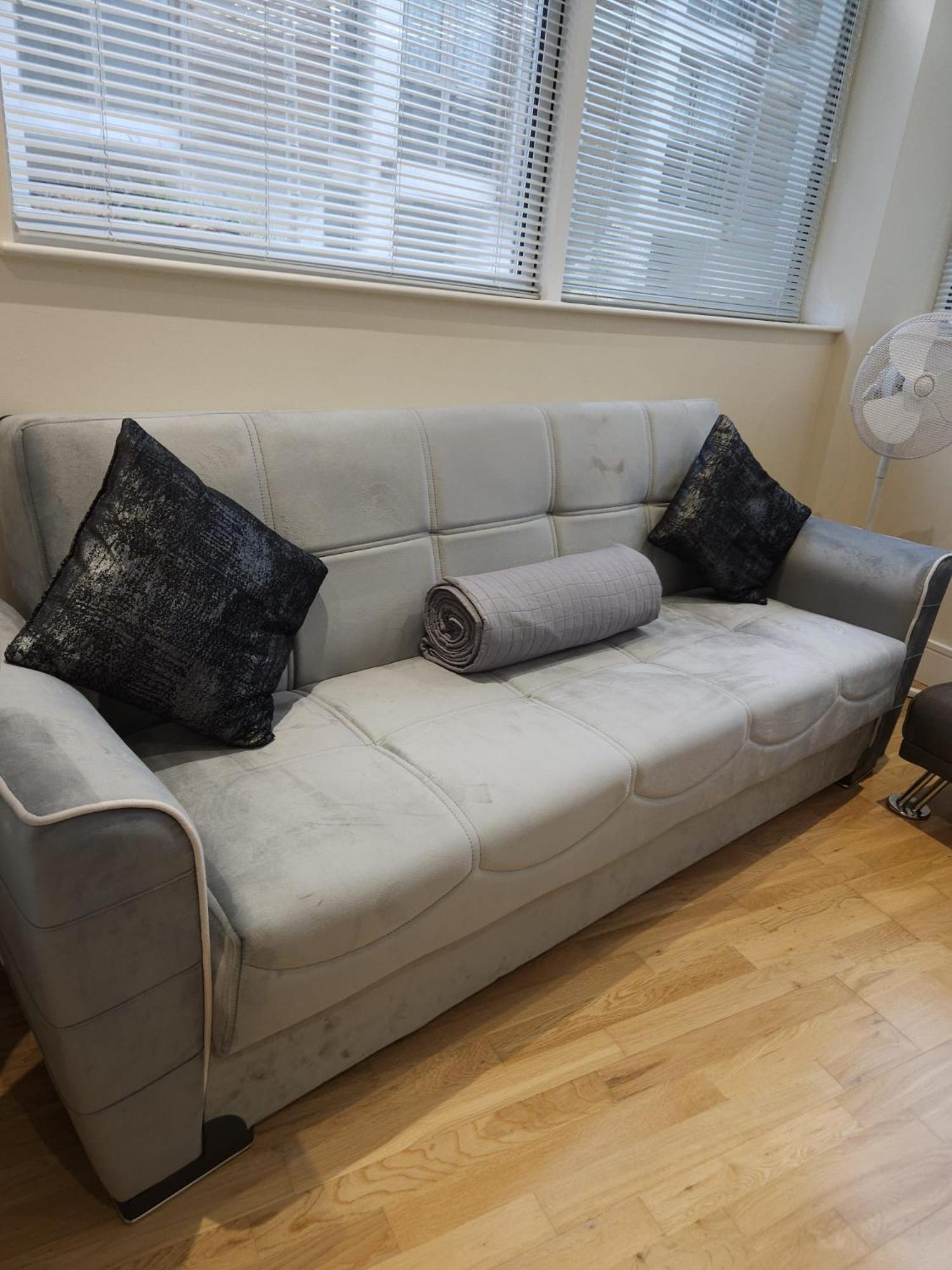 Comfy Spacious Apartment In Canary Wharf London Bagian luar foto